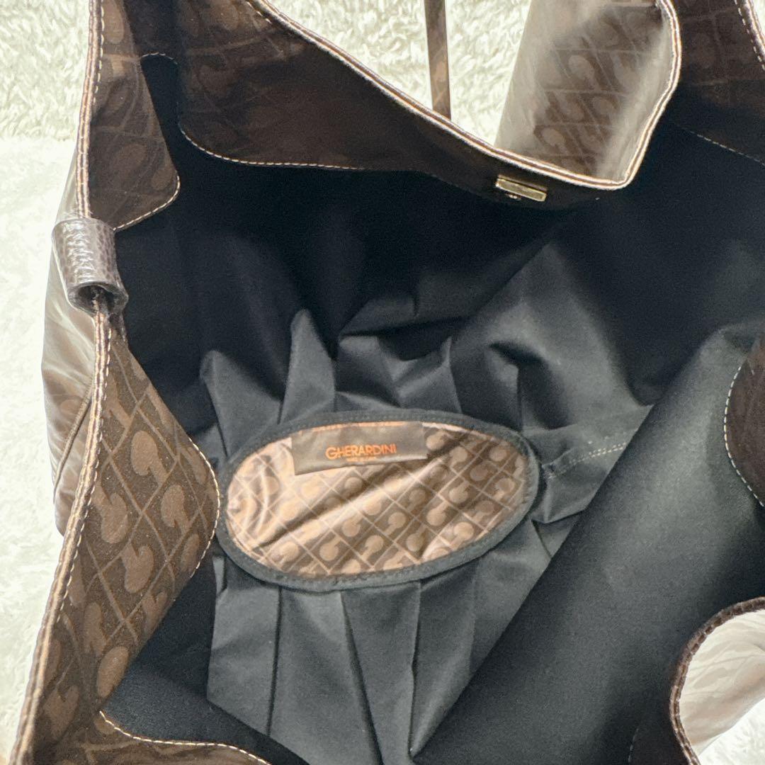 【未使用級】GHERARDINI 2way ショルダーバッグ ソフティ バルーン