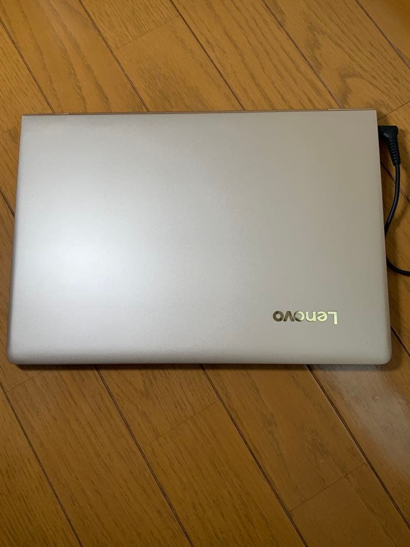 Lenovo ideapad 710s plus Corei3第6世代