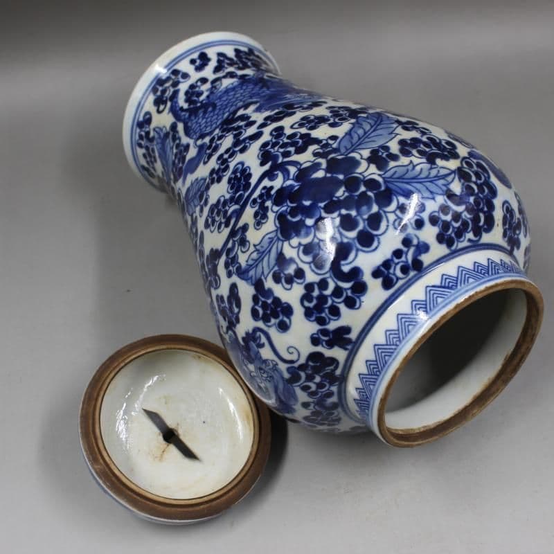 清同治青花穿花麒麟紋茶蓋缶 景徳鎮 陶磁器 装飾品 現代工芸品 美術品 置物