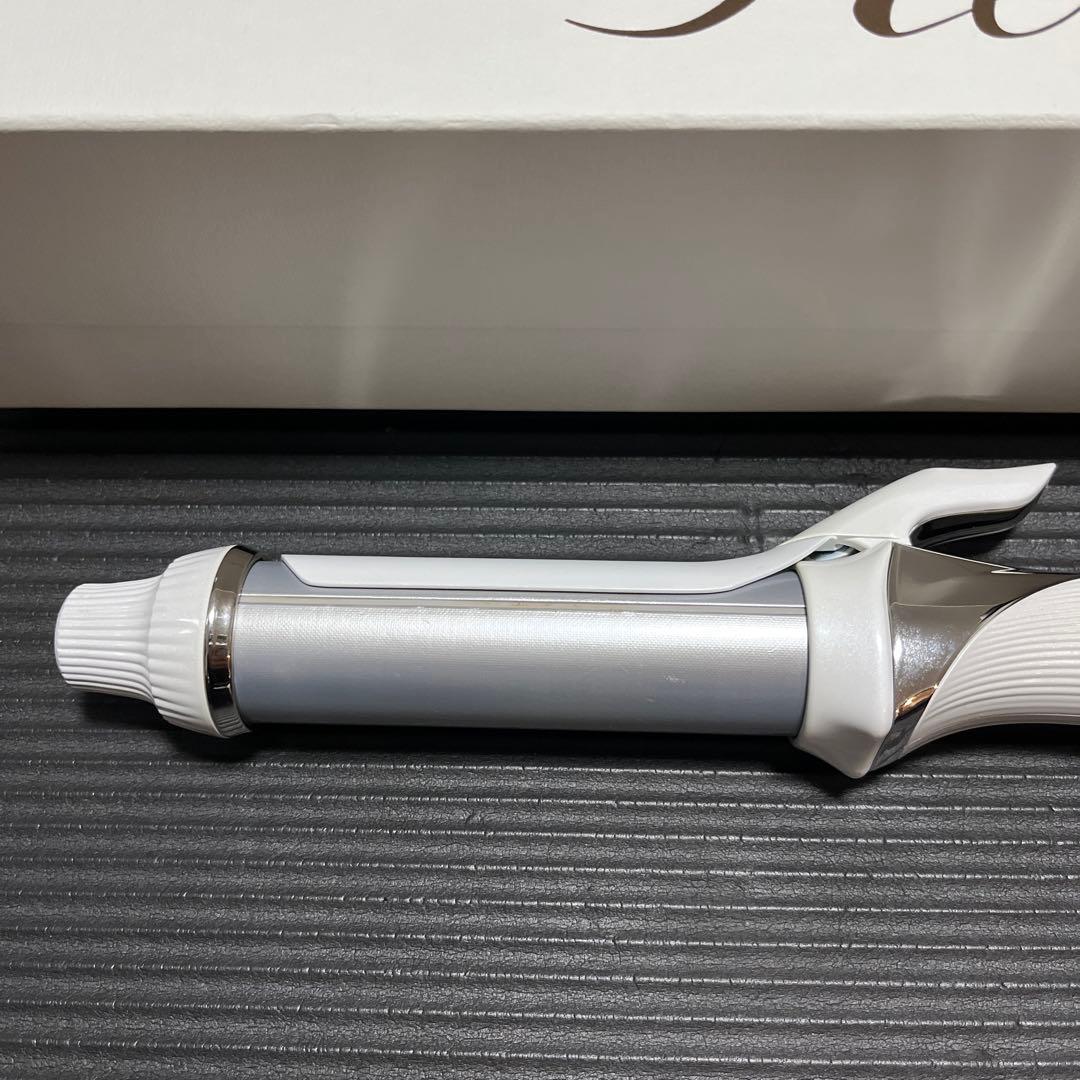 【美品】リファ　カールアイロン　32mm ホワイト　コテ