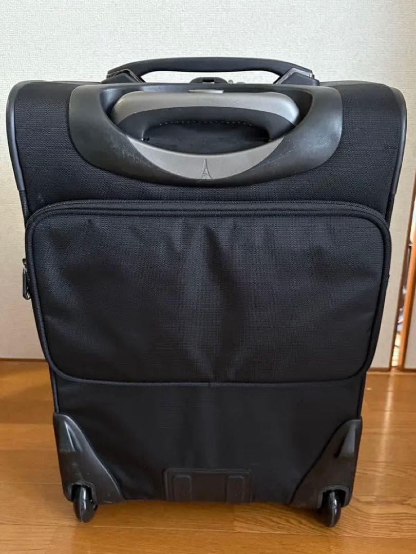 （古い割に使用感少なめ）Travelpro Crew7 機内持込　20x14x9