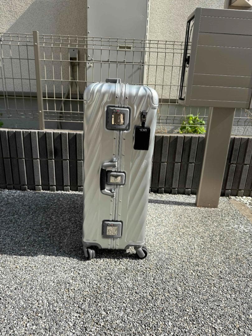 miyamasa様　TUMI 19 DGR ALUM スーツケース84L（中古）