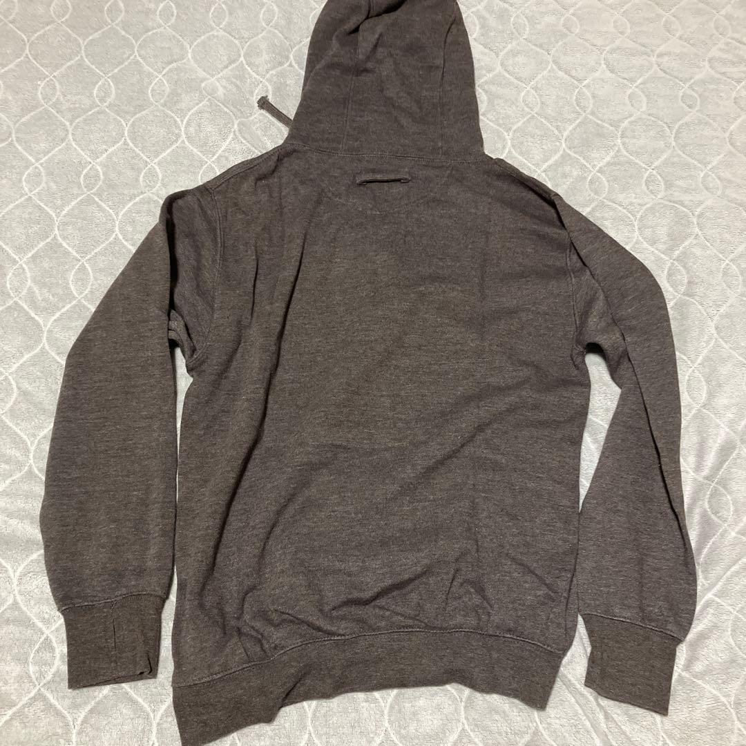 再値下げbanksy dismaland hoodieバンクシー ディズマランド