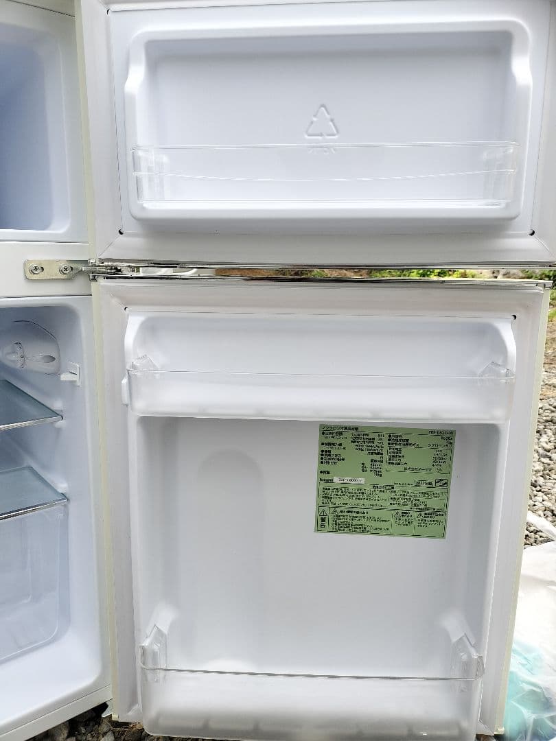 アイリスオーヤマ レトロ風 冷凍冷蔵庫 81L PRR-082D-W2022年製