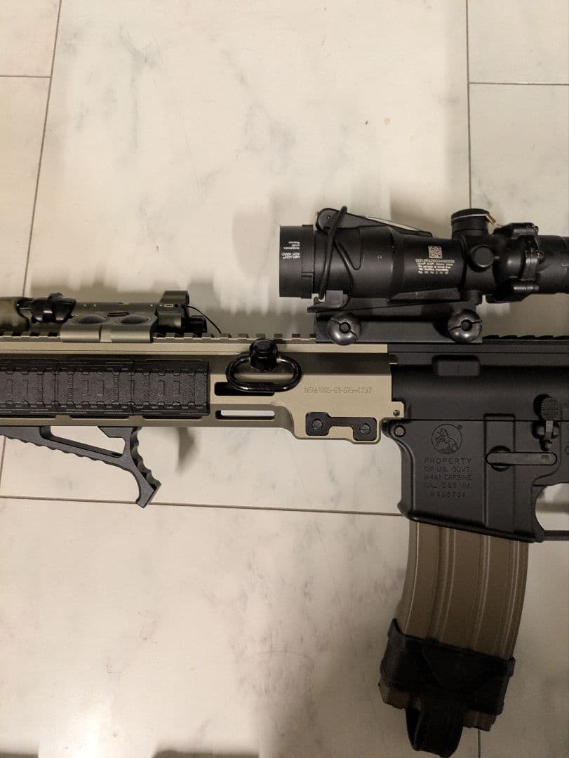 東京マルイ 次世代電動ガン URGI エアガン　電動ガン