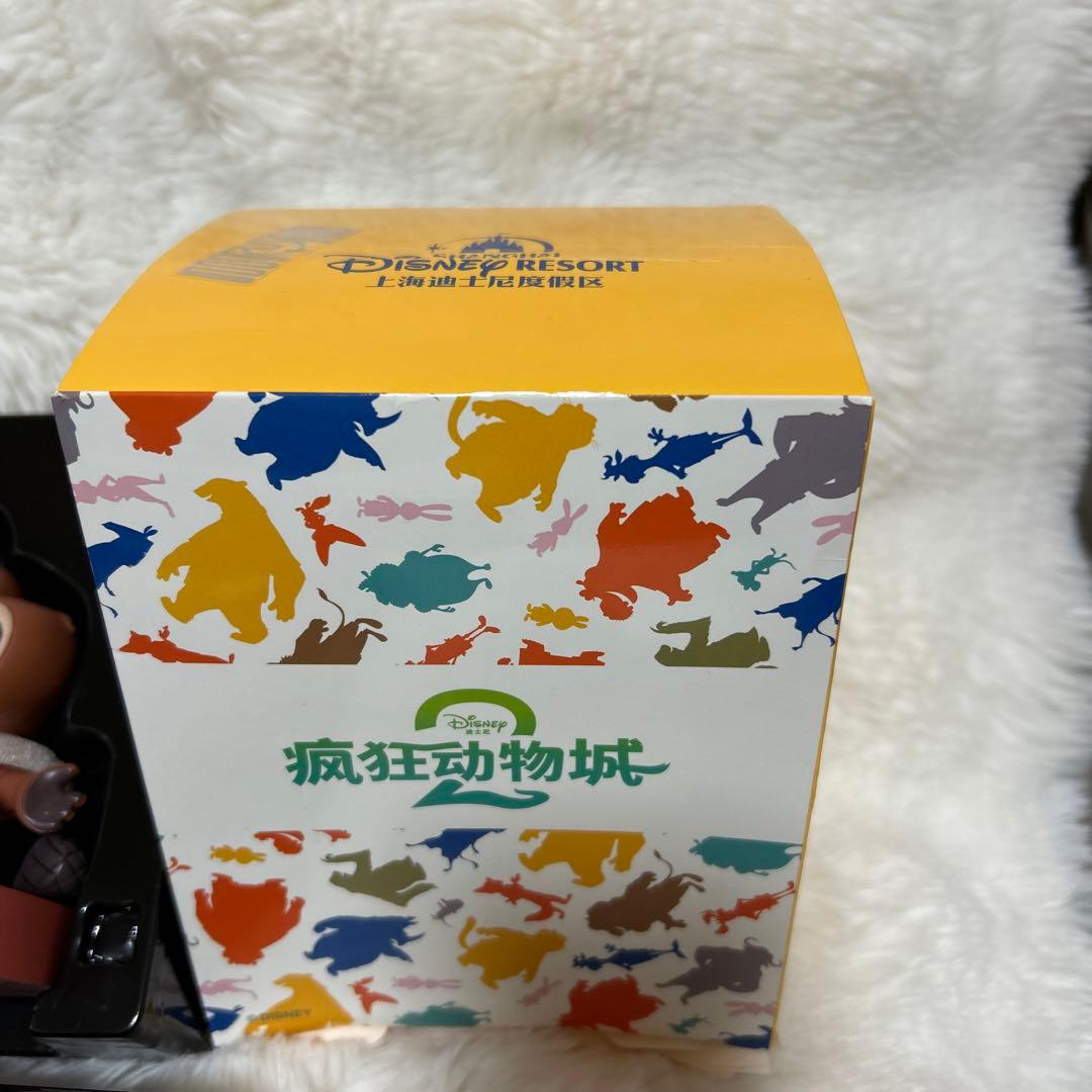 上海ディズニー　ズートピア2 陶器　揺れるフィギュア　コンプリートセット