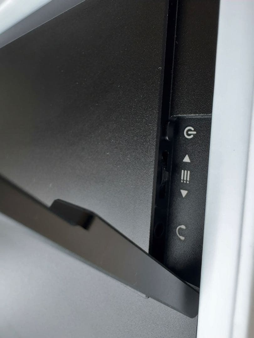 UPERFECT 18.5インチ モバイル ディスプレイ モニター本体