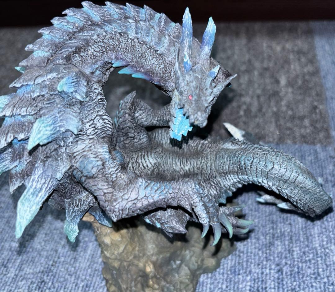 モンスターハンタークリエイターズモデル　ラギアクルス希少種　モンハン部限定　美品