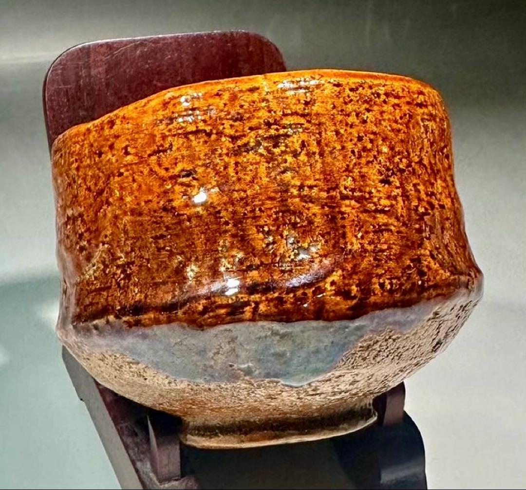 楽吉左衛門十二代 弘入　飴茶碗「紅雨」／共箱・共布／表千家十二代 惺斎　極め