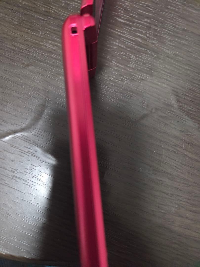 docomo DIGNOケータイ KY-42C 折りたたみ式携帯電話 レッド