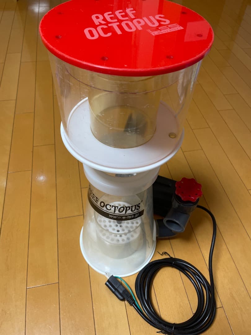 REEF OCTOPUS プロテインスキマー