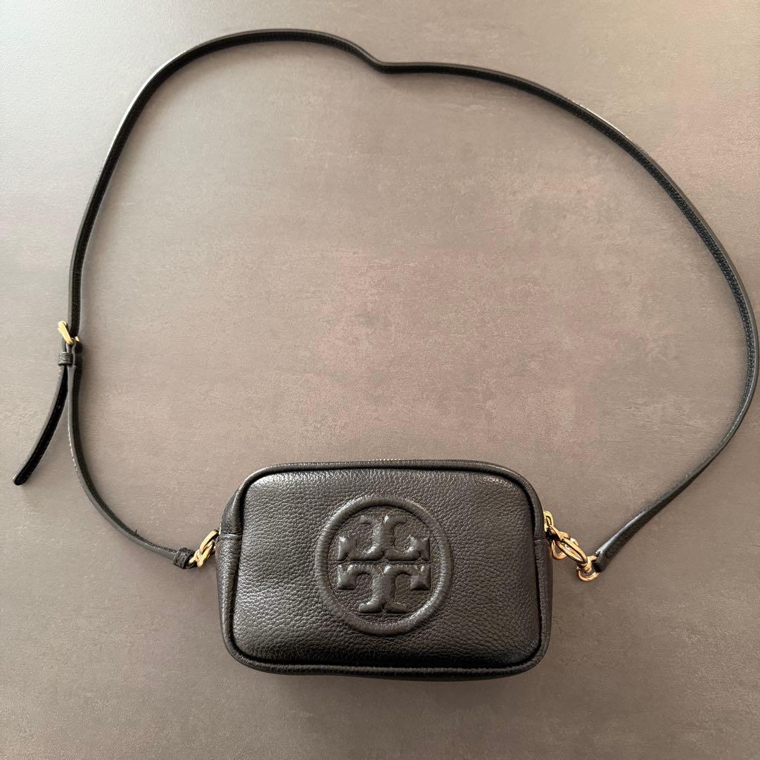 Tory Burch ブラックレザー ショルダーバッグ