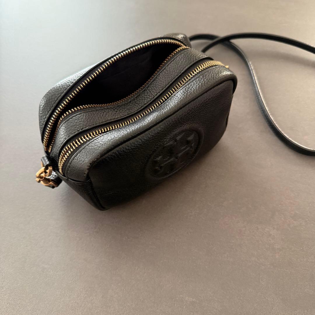 Tory Burch ブラックレザー ショルダーバッグ