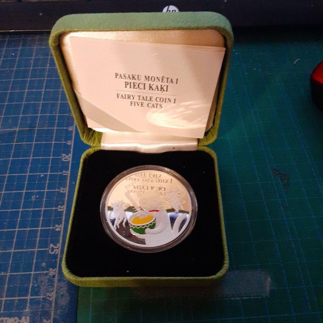 hito hitoさん専用　ラトビア　五匹の猫、銀貨