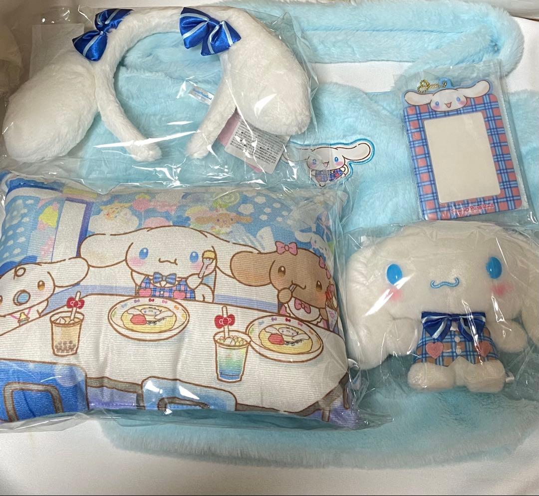 シナモン 福袋 一部 ピューロランド ハッピーバッグ