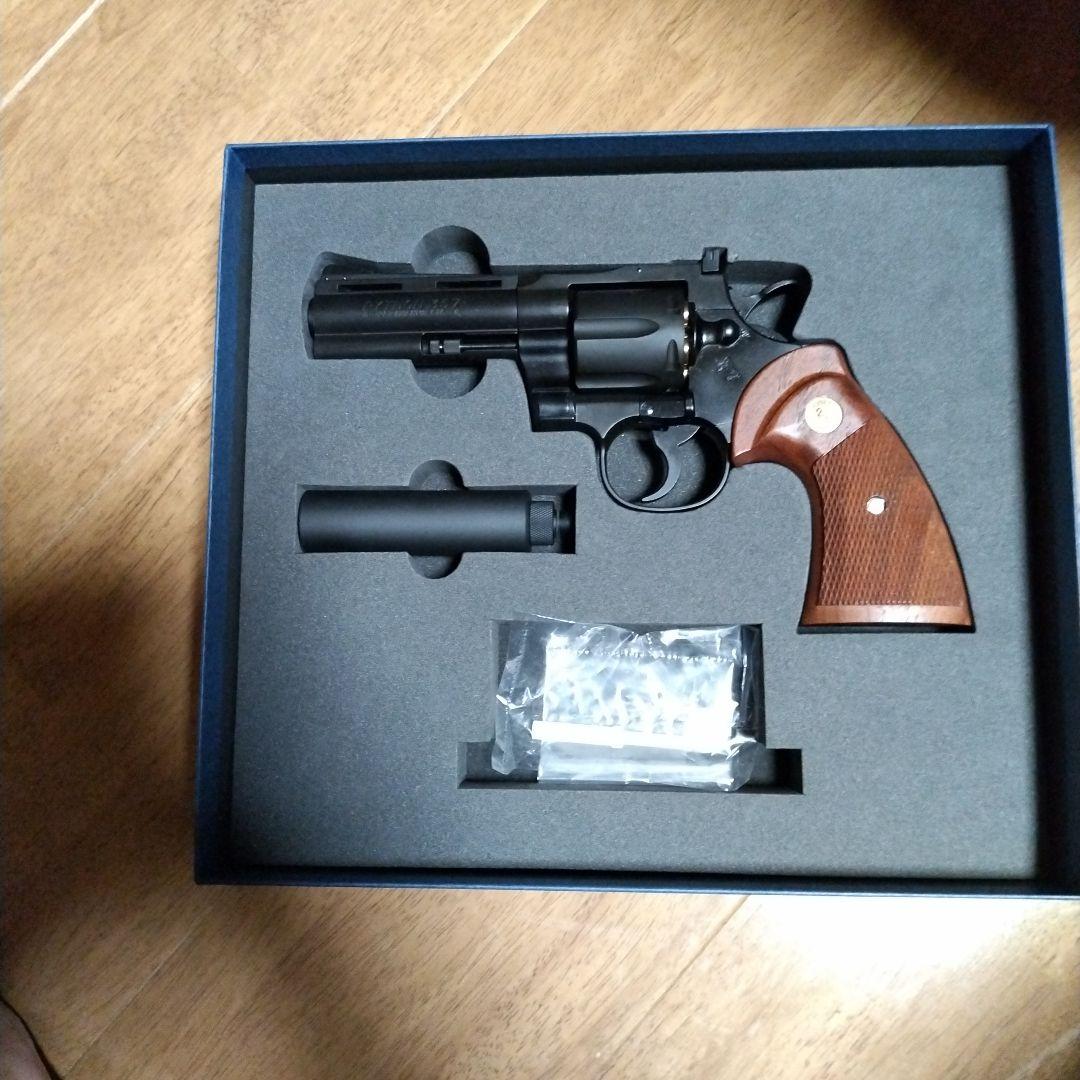 タナカワ−クスシティーハンターコラボモデルガン