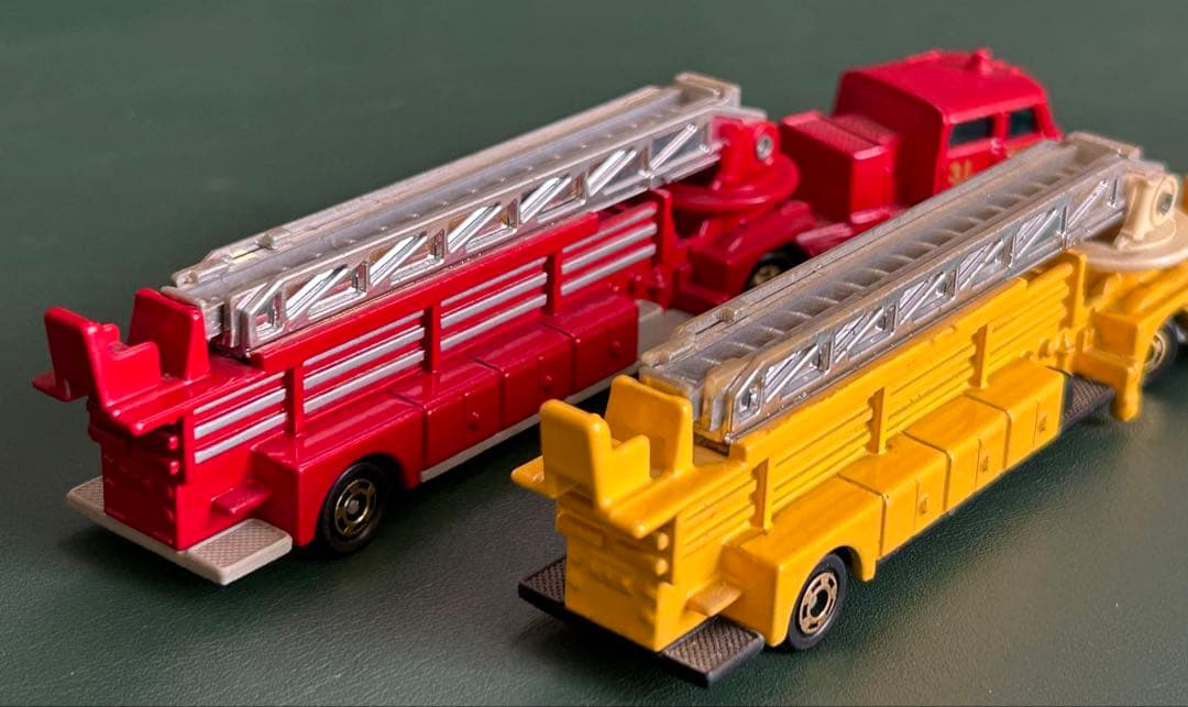 ロングトミカ アメリカン はしご消防車 2点セット