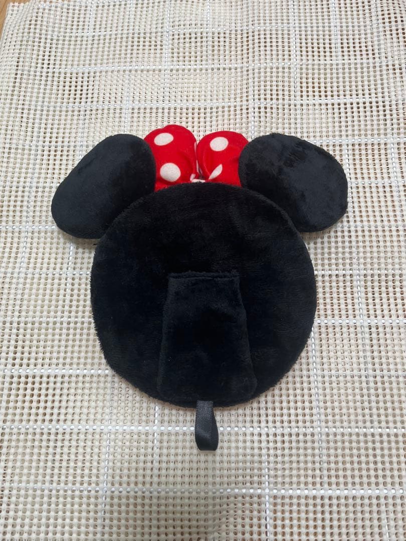 早い者勝ち　ディズニー　ミニーマウス　手袋付き　マフラーファンキャップ