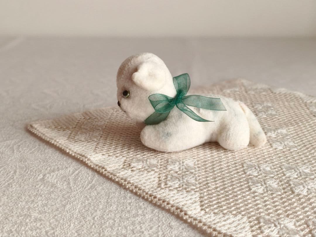 【チョコメルさま】vintage cat ୨୧ ベイビーフェイス 猫ちゃん