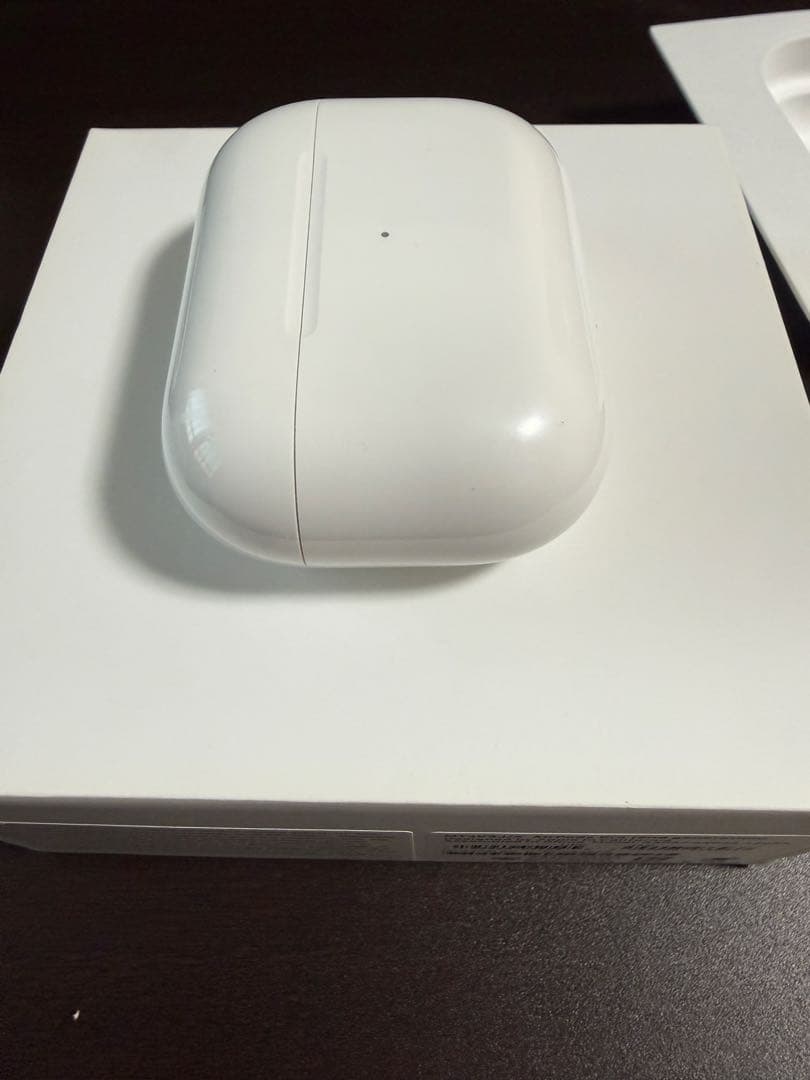 AirPods Pro 2 MagSafe充電ケースUSB-C MTJV3J/A