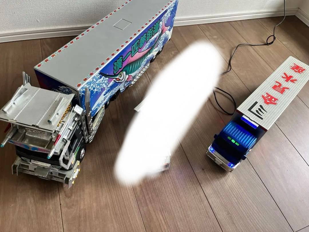 1番星　デコトラ模型　電飾付き　２台 アオシマ トラック野郎 ダンププラモデル