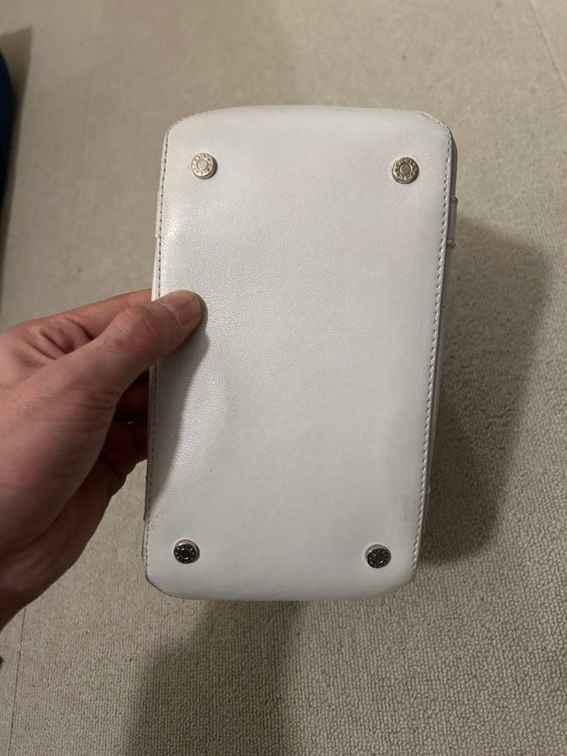 バッグ Tiffany leather hand bag reversible