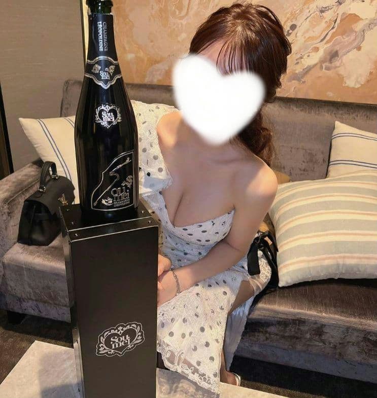 【人気商品♡】ROBE de FLEURS ドット リボンフリルワンショルドレス