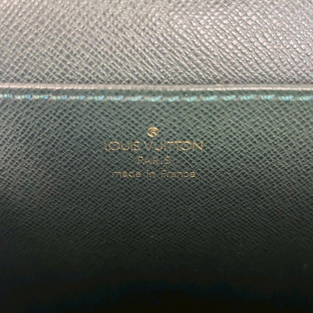 ルイヴィトン　ビジネスバッグ　タイガ　セルヴィエットモスコバ　エピセア