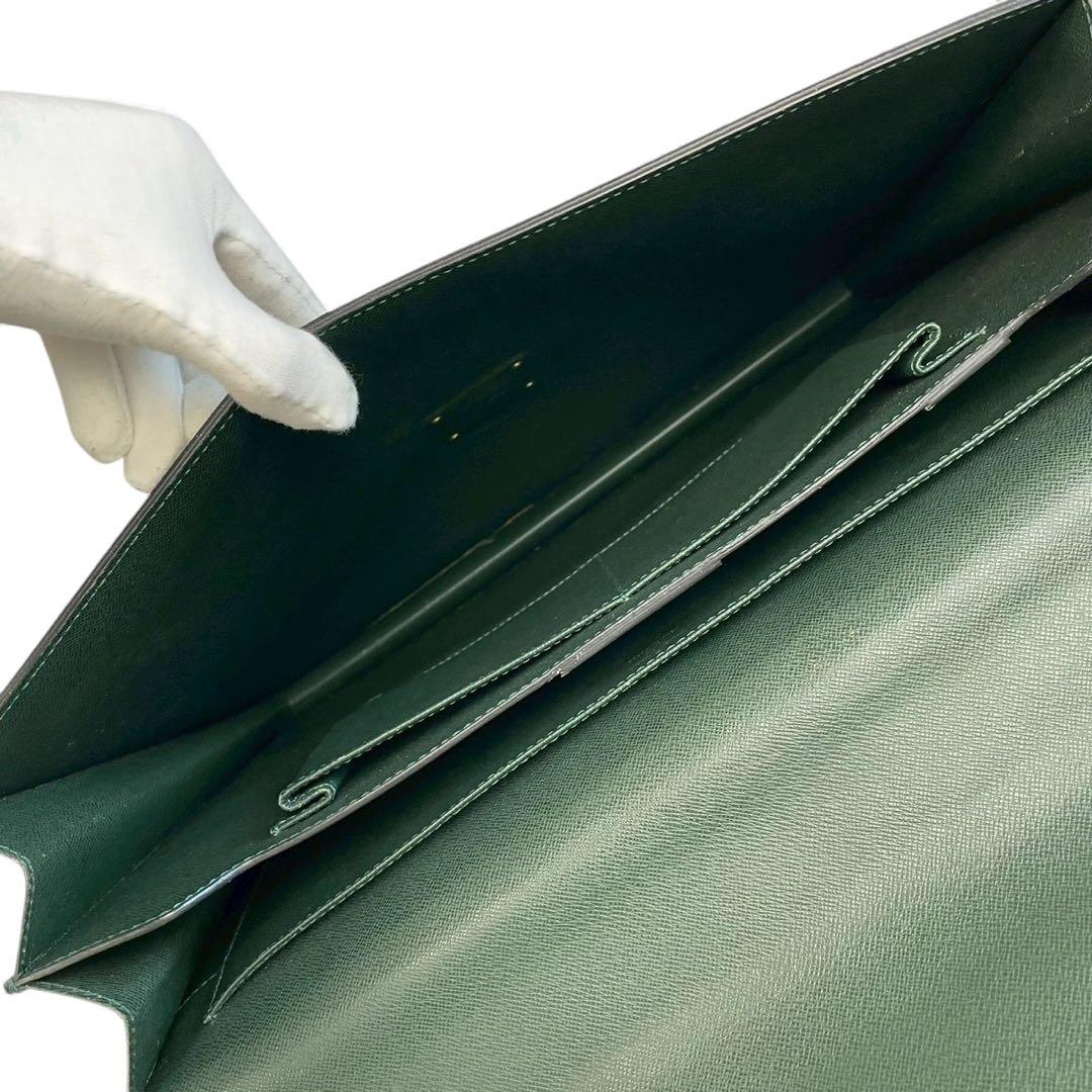 ルイヴィトン　ビジネスバッグ　タイガ　セルヴィエットモスコバ　エピセア