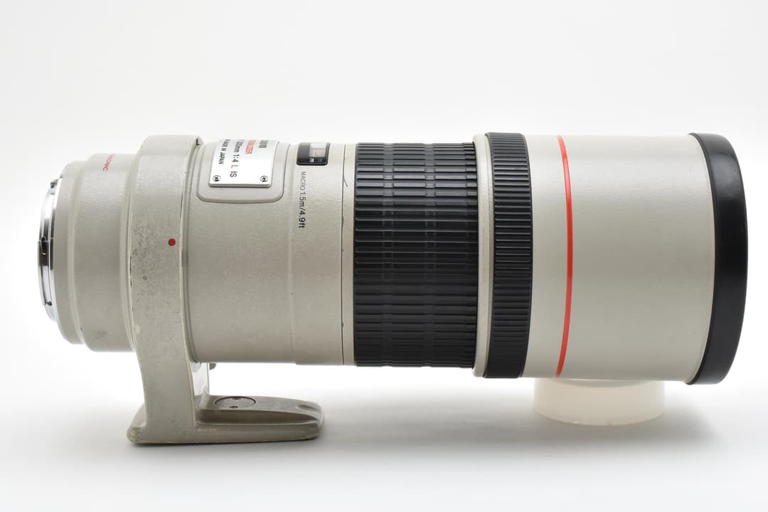 キヤノン　Canon EF 300mm F4 L IS USM