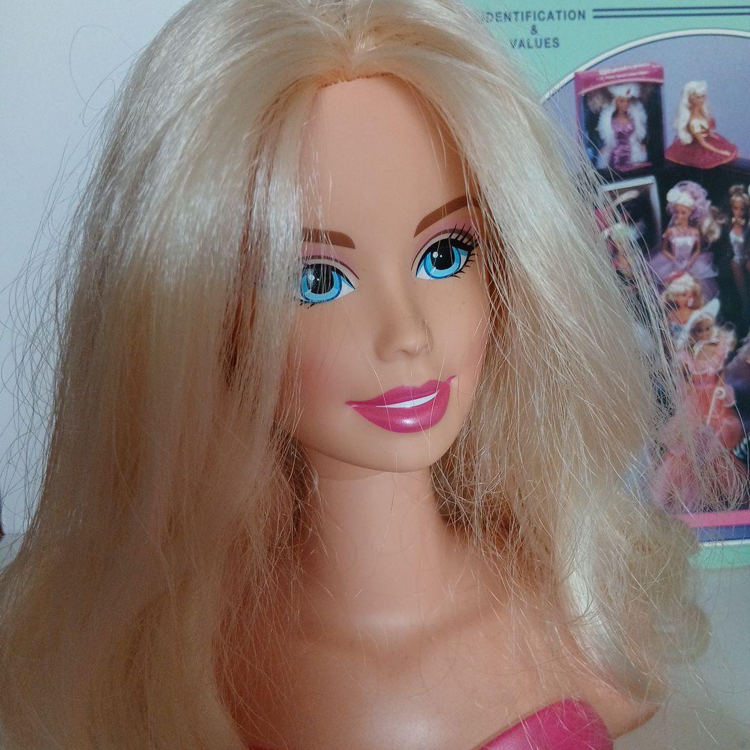 確認用。バービー　スタイリングヘッド　ハンドクリーム　コレクションブック