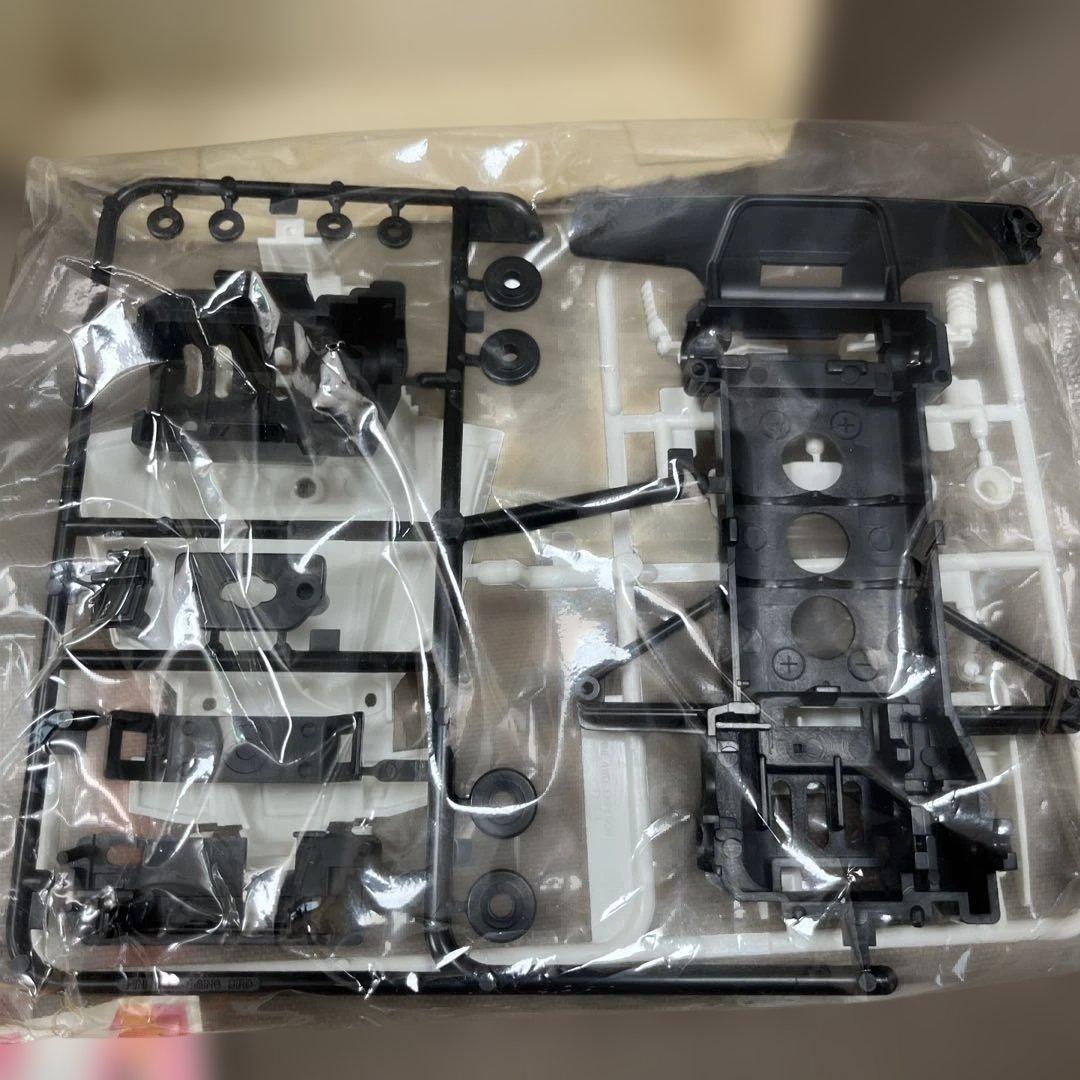 ミニ四駆 ダッシュ1号 皇帝(エンペラー) タイプ3 身組立