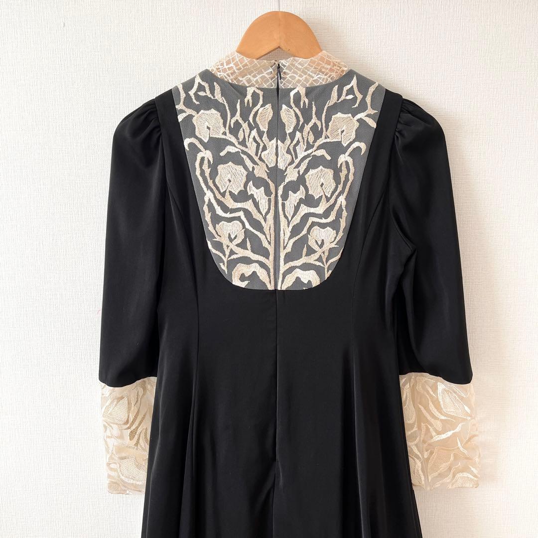 【M size】etoll. バック刺繍フレアドレス