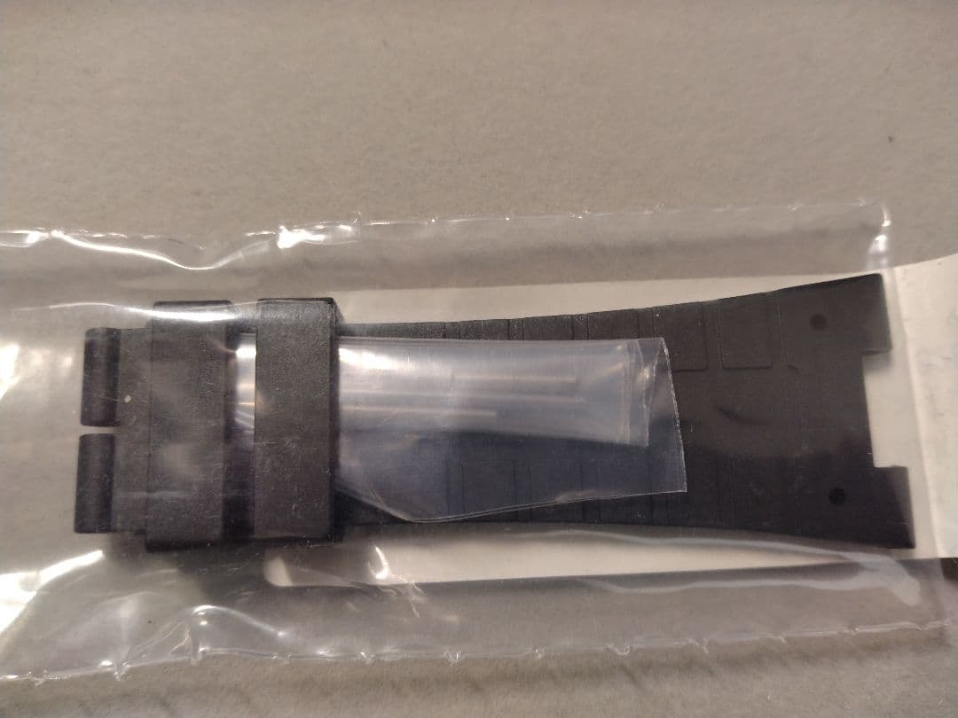 グラスヒュッテ・オリジナル セブンティーズ・クロノグラフ用 ラバーストラップ