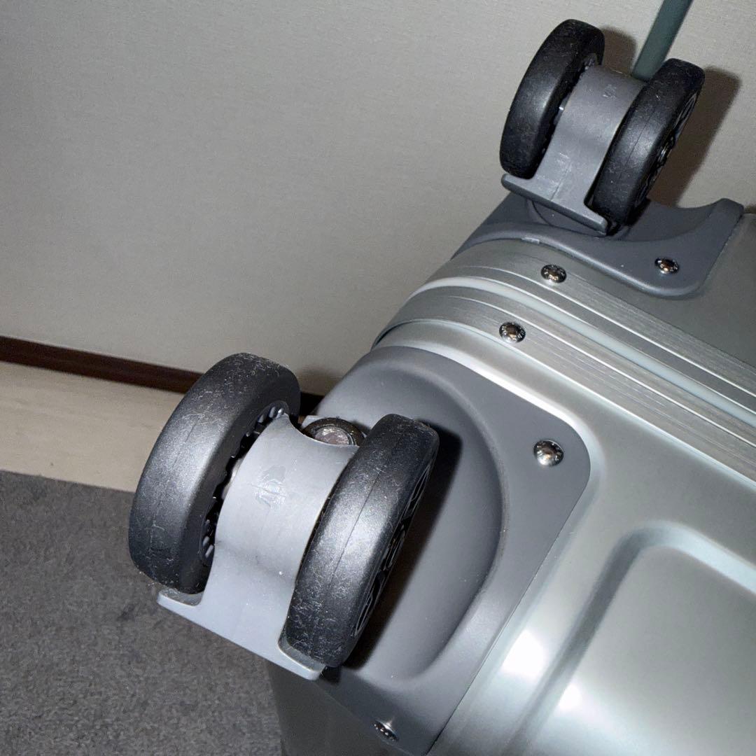 【KK】　ゼロハリバートン　スーツケース 31Ｌ