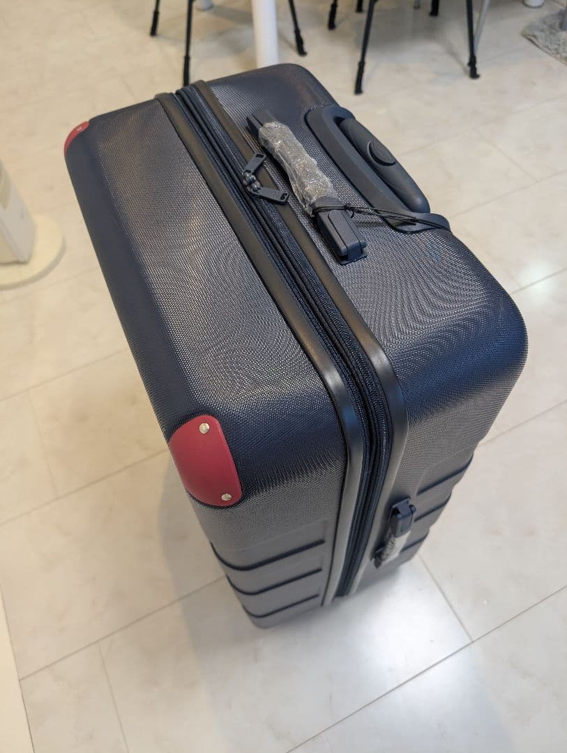 トミーヒルフィガー ネイビー キャリーケース