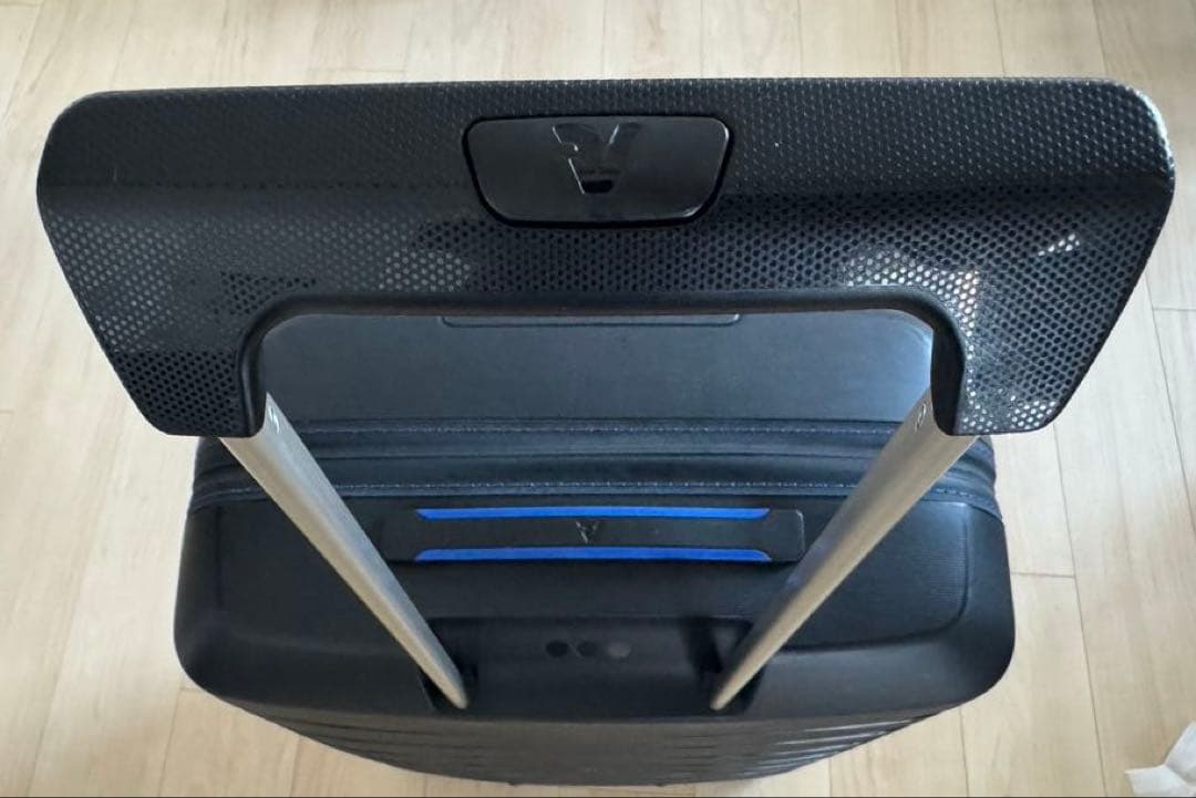 ロンカート RONCATO BOX イタリア製 超軽量スーツケース 2.9kg