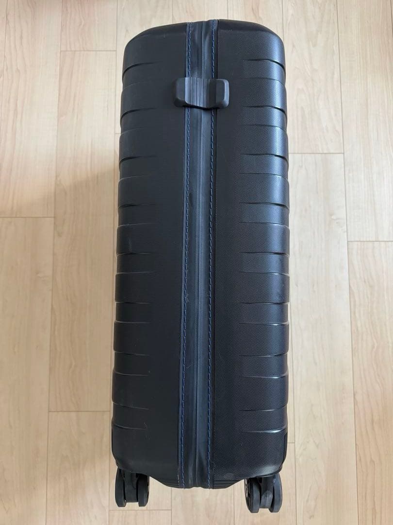 ロンカート RONCATO BOX イタリア製 超軽量スーツケース 2.9kg