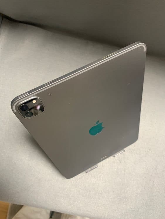 中古 WiFi版 iPad Pro 11インチ 第4世代(M2) 128GB