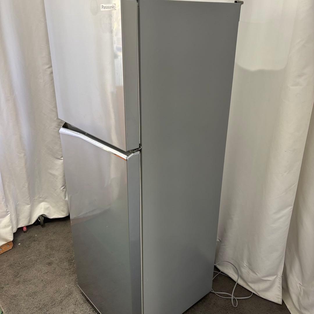 ★992　冷蔵庫　パナソニック　200-300ℓ　大きめ　設置無料　中古　綺麗