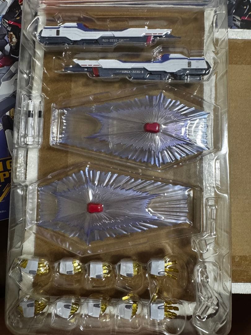 L BUILDストライクフリーダムガンダム光の翼オプションパーツセット