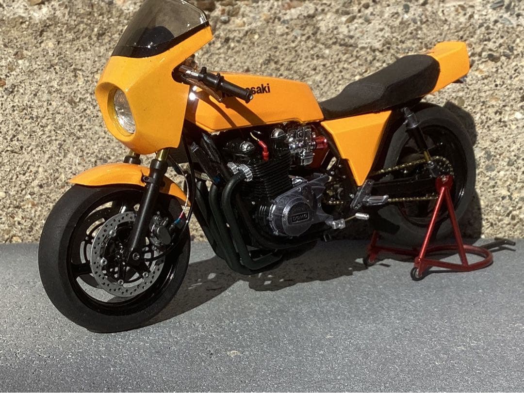 メカザワ バイクプラモデル族車　アオシマ1/12 Z1-R (ジャンク品)