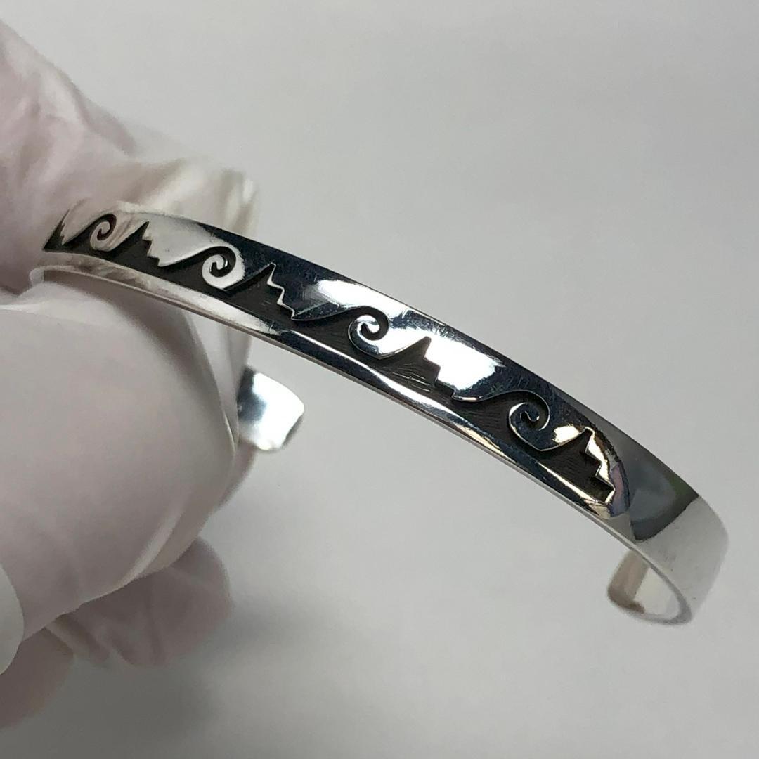 インディアンジュエリー　ホピ族　バングル　スターリング シルバー　オーバーレイ