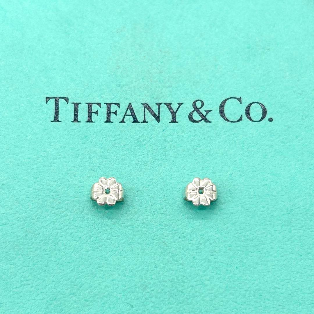 ティファニー　フラワー　パール　スタッド　ピアス　シルバー　925