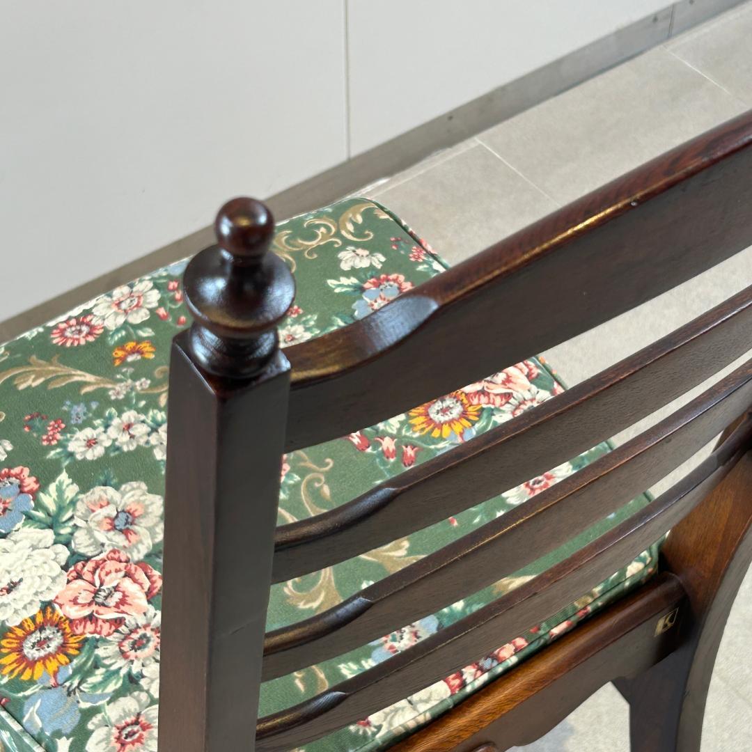 ♥ＨＩＤＡ　飛騨産業　ダイニングチェア１脚　キツツキマーク