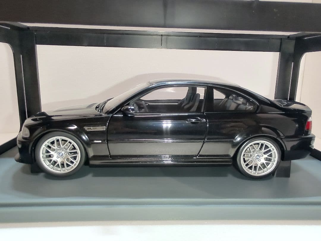 オートアート BMW M3 CSL E46 1/18 ブラック