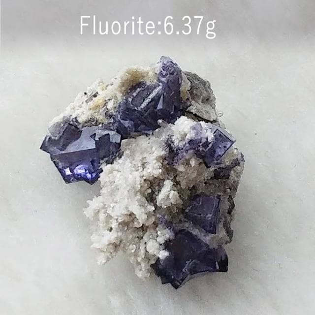 6.37g　貴婦人風フローライト　鉱物標本　フローライト
