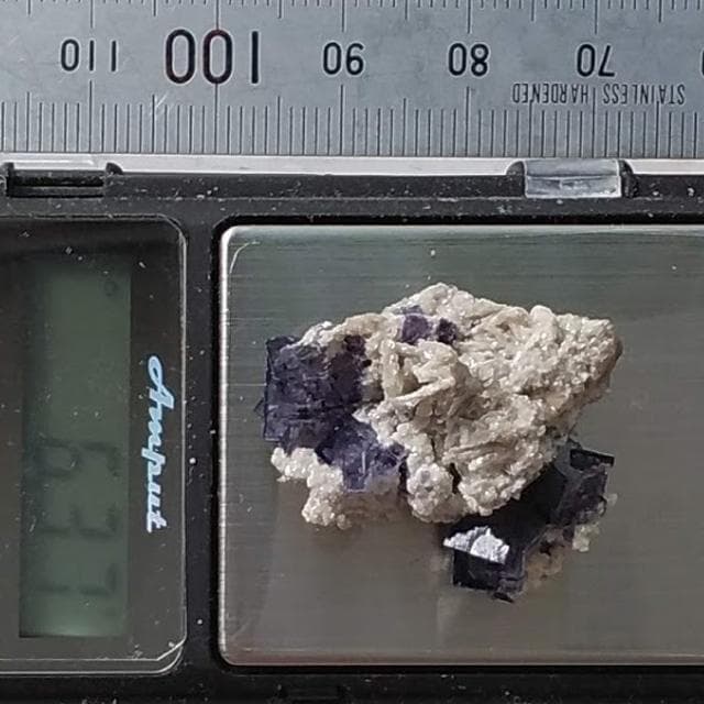 6.37g　貴婦人風フローライト　鉱物標本　フローライト