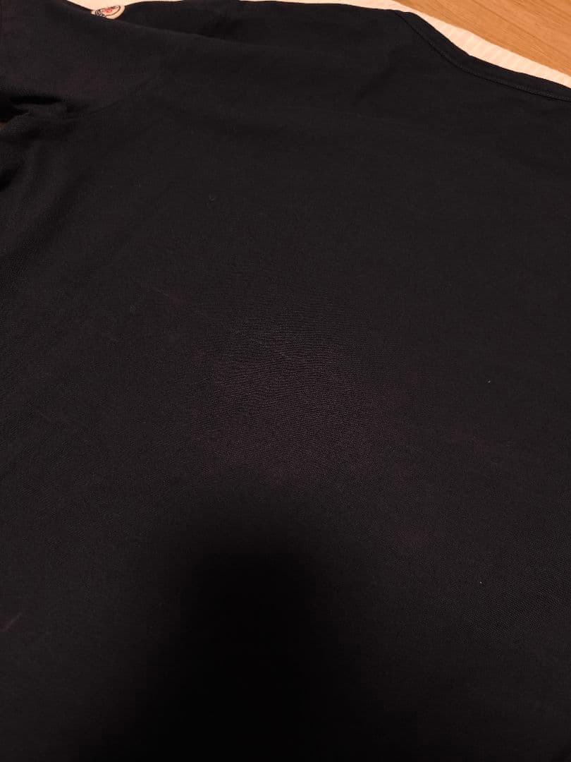 y*2様 MONCLER ネイビー Tシャツ 新品