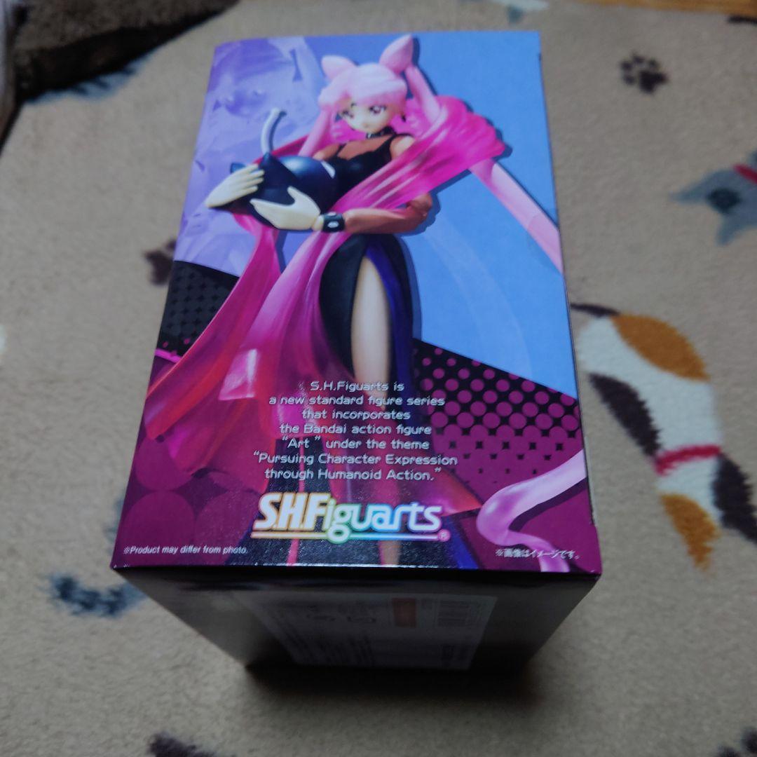 SHフィギュアーツ　ブラックレディ